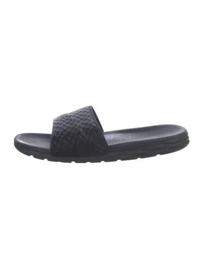 Pre-owned Nike Rubber Slides In Black