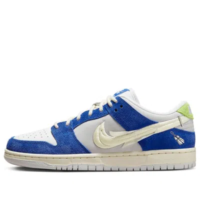 Nike Sb Dunk Low Pro 'fly Streetwear Gardenia' In Multi