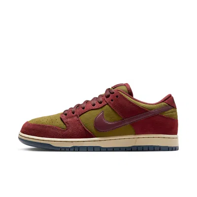 Nike Sb Dunk Low Pro Skate Shoes In Green