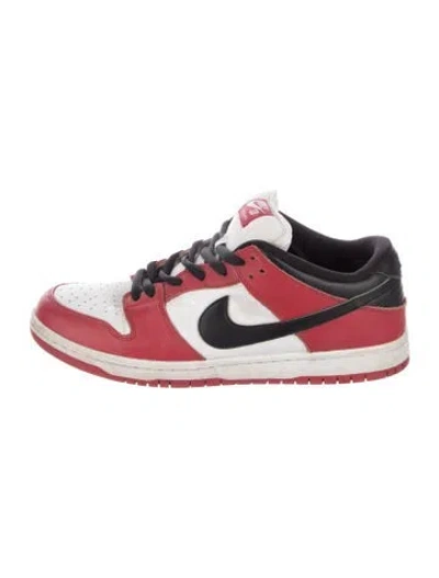 Pre-owned Nike Sb Dunk Low Pro Sneakers In Red