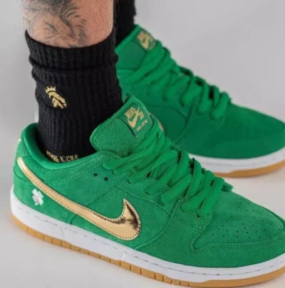 Pre-owned Nike Sb Dunk Low Pro “st. Patrick's Day” 2022 - Men's Size 9.5 In Green