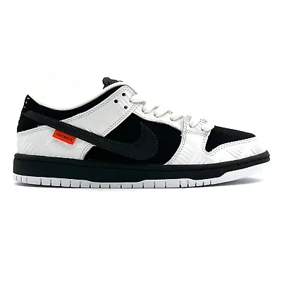 Pre-owned Nike Sb Dunk Low 'tightbooth' In Multicolor