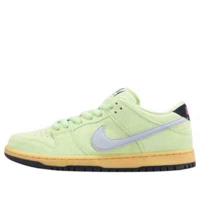Nike Sb Dunk Low 'verdugo Mountain' In Green
