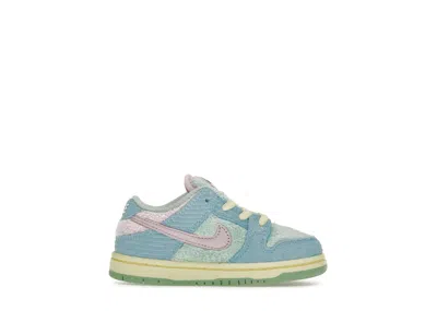 Pre-owned Nike Sb Dunk Low Verdy Visty Sneakers In Blue Gaze/light Arctic Pink/bicycle Yellow