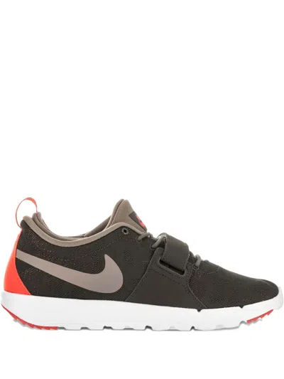 Nike Sb Trainerendor Sneakers In Green