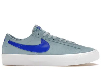 Pre-owned Nike Sb Zoom Blazer Low Pro Gt Sneakers In Boarder Blue/white