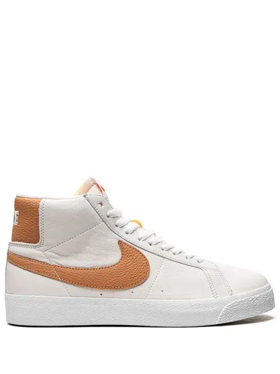 Nike Sb Zoom Blazer Mid Iso Sneakers In White