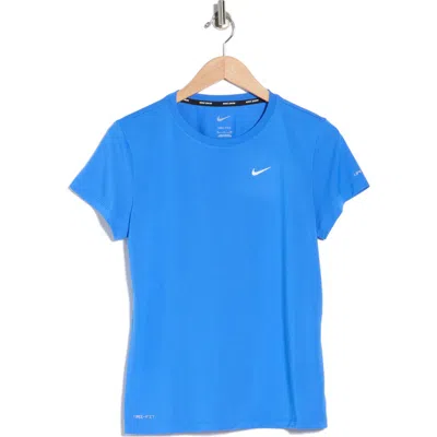 Nike Short Sleeve Hydro T-shirt In Blue