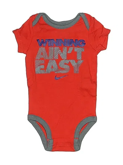 Pre-owned Nike Babies' Short Sleeve Onesie In Red