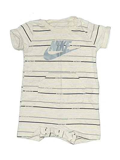 Pre-owned Nike Babies' Short Sleeve Onesie In White