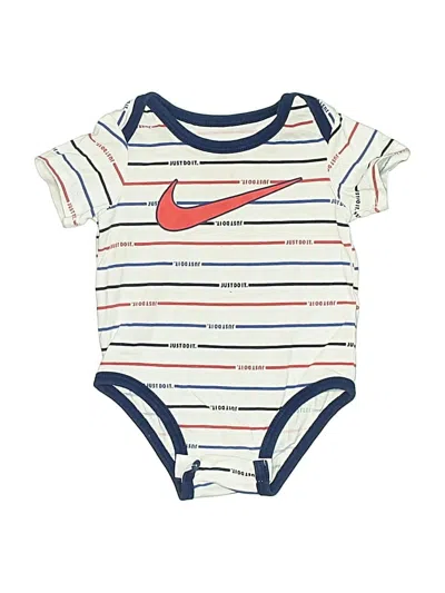 Pre-owned Nike Babies' Short Sleeve Onesie In White