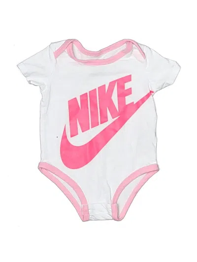 Pre-owned Nike Babies' Short Sleeve Onesie In White