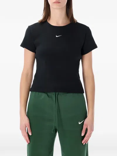 Nike Short-sleeve T-shirt In Black