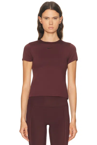 Nike Short Sleeve Top In Brown