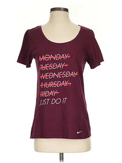 Pre-owned Nike Short Sleeve T-shirt In Burgundy