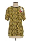 Nike Short Sleeve T-shirt In Gold
