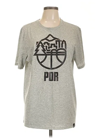 Pre-owned Nike Short Sleeve T-shirt In Gray