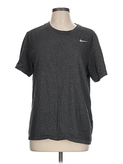 Pre-owned Nike Short Sleeve T-shirt In Gray