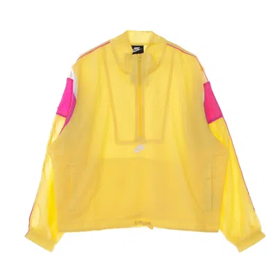 Nike Short Windbreaker Women Sportswear Heritage Jacket Topaz Gold/fire Pink/white/white In Yellow