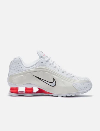 NIKE NIKE SHOX R4