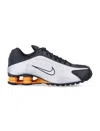 Nike Shox R4 Sneaker