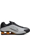 Nike Shox R4 Sneaker