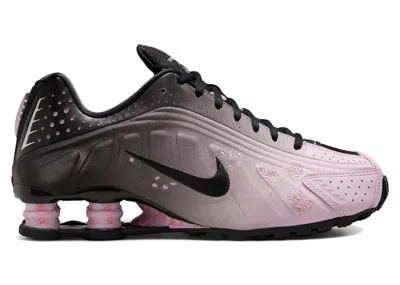 Pre-owned Nike Shox R4 Sakura (women's) Sneakers In Pink/black
