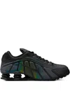 Nike Shox R4 Se Sneakers In Black
