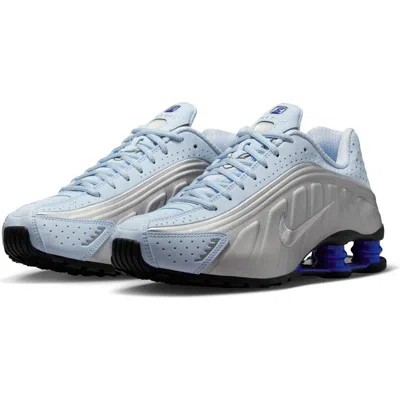 NIKE NIKE SHOX R4 SNEAKER