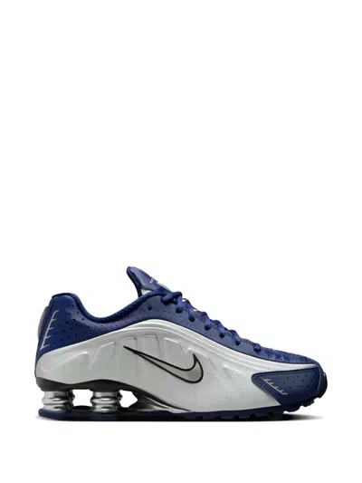 Nike Shox R4 Sneakers In Blue