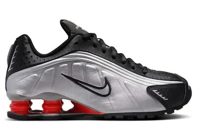 Pre-owned Nike Shox R4 Sneakers In Metallic Silver/black/picante Red