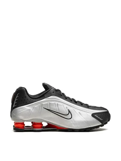 Nike Shox R4 Sneakers In Multi