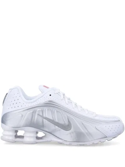 NIKE SHOX R4 SNEAKERS