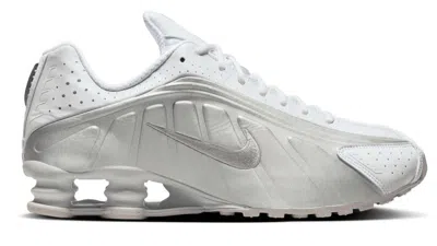 NIKE SHOX R4 WHITE BRIGHT CRIMSON METALLIC SILVER