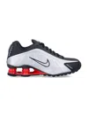Nike Shox R4 Sneakers Contrast Sole In Multi