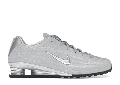 Pre-owned Nike Shox Z Metallic (women's) Sneakers In Metallic In Silver/black/metallic Silver