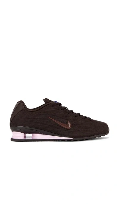 Nike Shox Z Sneaker In Brown