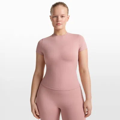Nike Skims Matte Women's Padded Baby T-shirt In Pink