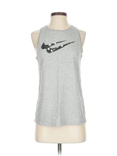 Pre-owned Nike Sleeveless T-shirt In Silver