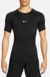 Nike Slim Fit Activewear T-shirt In Black