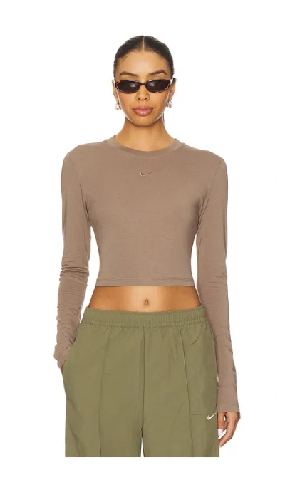 Nike Slim Long Sleeve Cropped Top In Brown