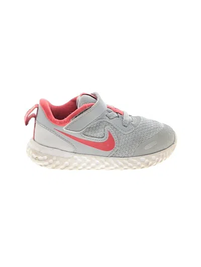Pre-owned Nike Kids' Sneakers In Gray