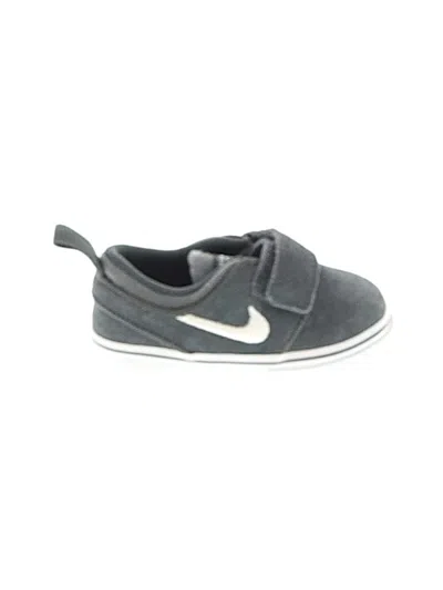 Pre-owned Nike Kids' Sneakers In Gray