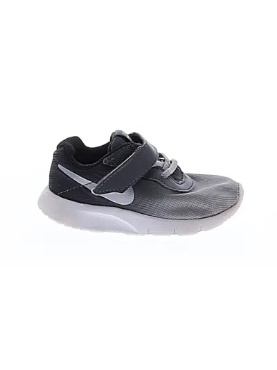 Pre-owned Nike Kids' Sneakers In Gray
