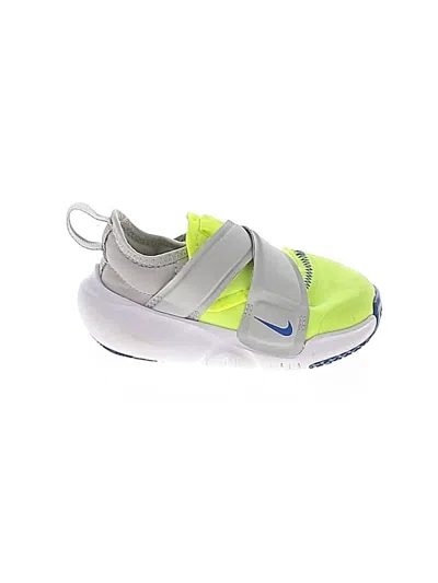 Pre-owned Nike Kids' Sneakers In Green