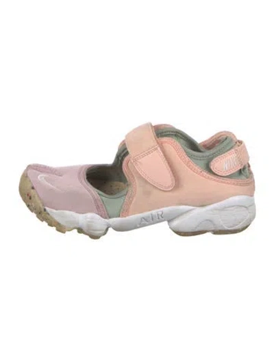 Pre-owned Nike Sneakers In Multi