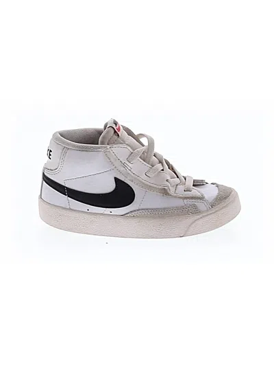 Pre-owned Nike Kids' Sneakers In White