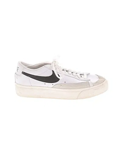 Pre-owned Nike Sneakers In White