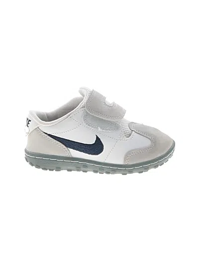 Pre-owned Nike Kids' Sneakers In White