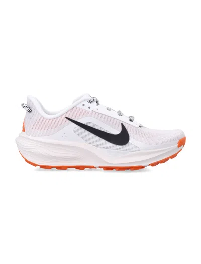 Nike Sneakers In White